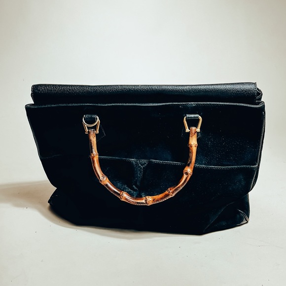 Vintage GUCCI Large Diana Bamboo Suede Bag - Picture 6 of 11